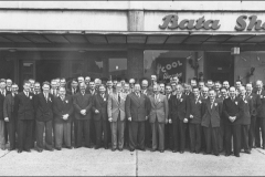 group_outside_shop