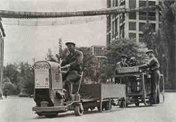 Motor truck for moving heavy equipment